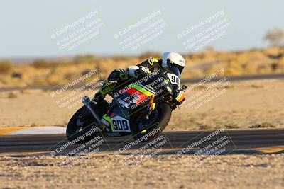 media/Nov-17-2024-CVMA (Sun) [[1fec520723]]/Race 18-Supersport Middleweight/